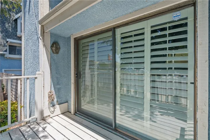 10150 Reseda Boulevard 7, Northridge, California 91324