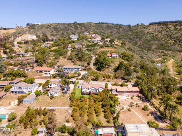 440 N Loop MLS-7