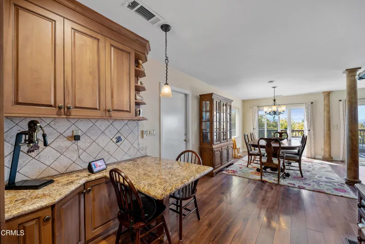 440 N Loop MLS-27