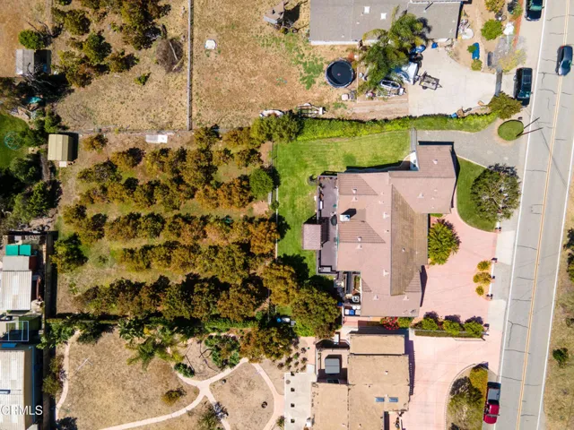 440 N Loop MLS-8
