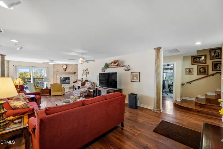 440 N Loop MLS-35