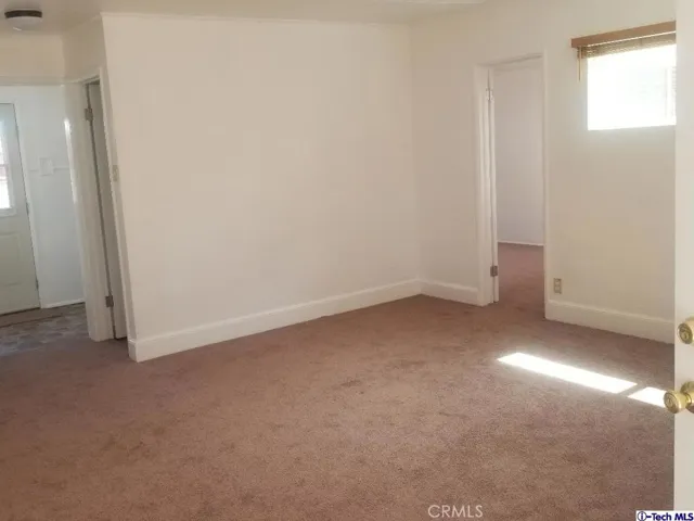 1309 A Cosmic Way, Glendale, California 91201
