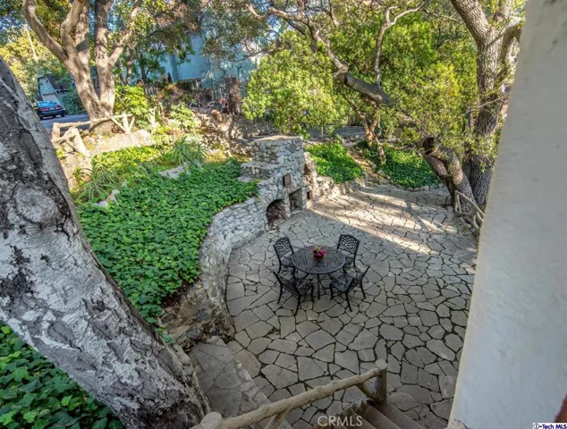 2980 Edmonton Road, Glendale, California 91206
