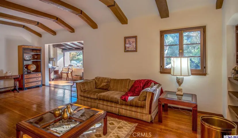 2980 Edmonton Road, Glendale, California 91206
