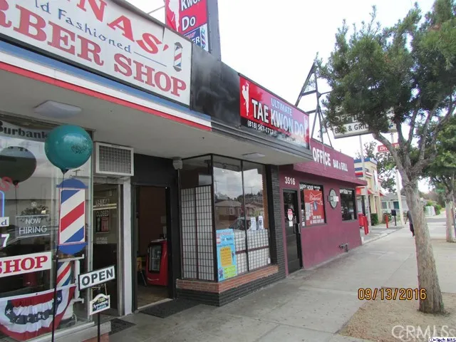 3514 W Victory Boulevard, Burbank, California 91505