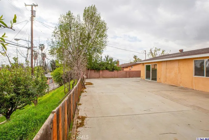 9612 Gerald Avenue, Northridge, California 91343