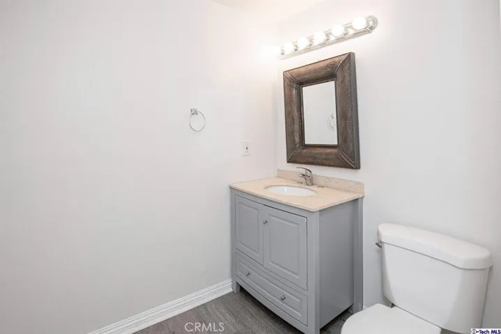 9612 Gerald Avenue, Northridge, California 91343