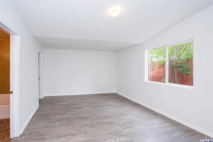9612 Gerald Avenue, Northridge, California 91343