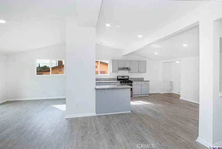 9612 Gerald Avenue, Northridge, California 91343