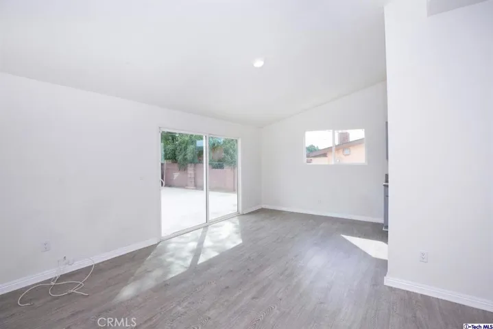 9612 Gerald Avenue, Northridge, California 91343