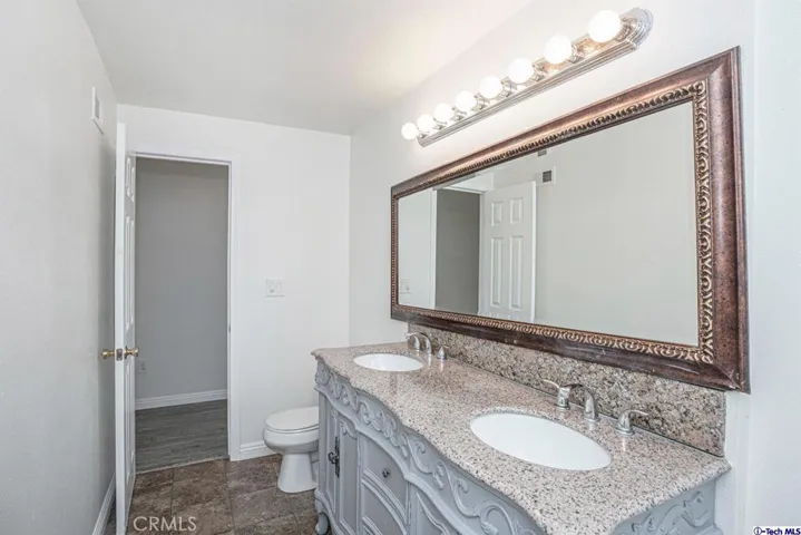 9612 Gerald Avenue, Northridge, California 91343