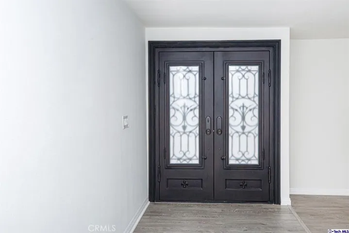 9612 Gerald Avenue, Northridge, California 91343