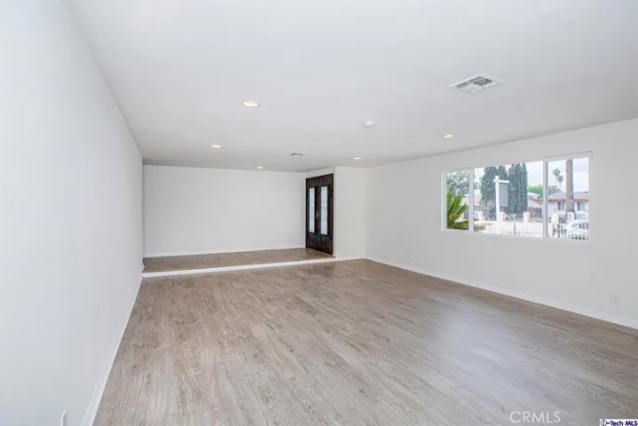 9612 Gerald Avenue, Northridge, California 91343
