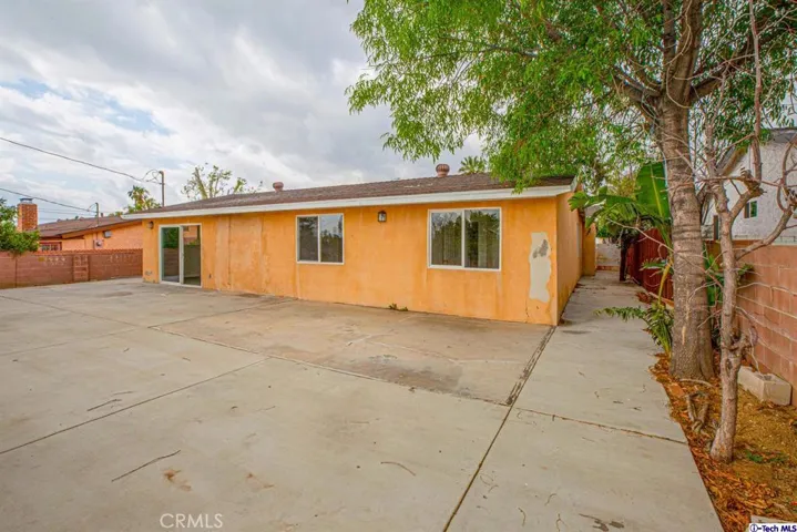 9612 Gerald Avenue, Northridge, California 91343