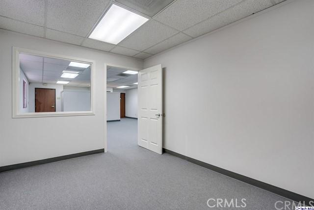 8041 Foothill Boulevard, Sunland, California 91040