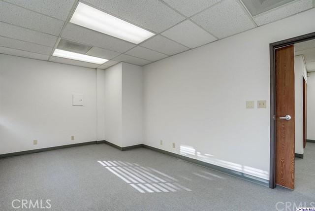 8041 Foothill Boulevard, Sunland, California 91040