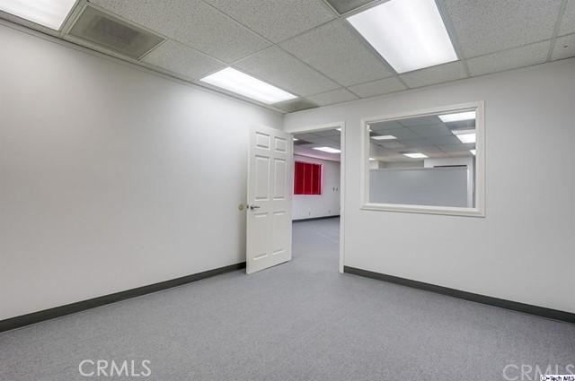 8041 Foothill Boulevard, Sunland, California 91040