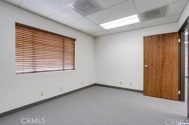 8041 Foothill Boulevard, Sunland, California 91040