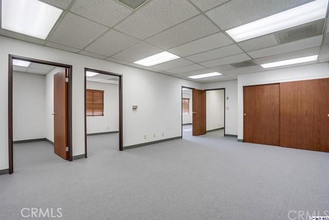 8041 Foothill Boulevard, Sunland, California 91040