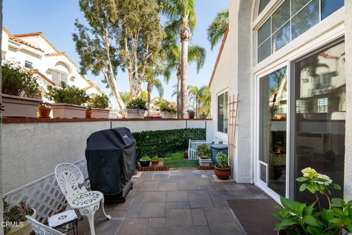 247 Camino Touca MLS-33