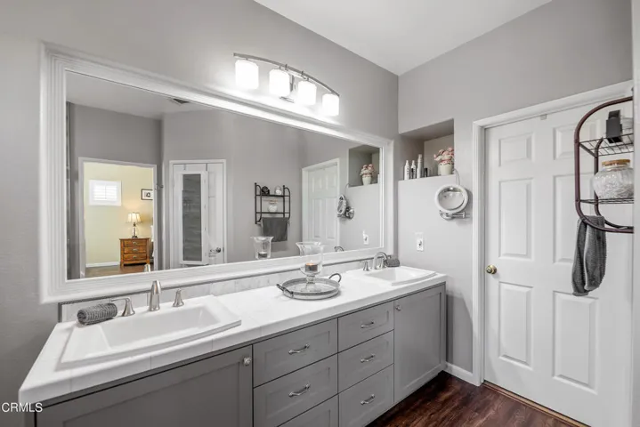 247 Camino Touca MLS-27
