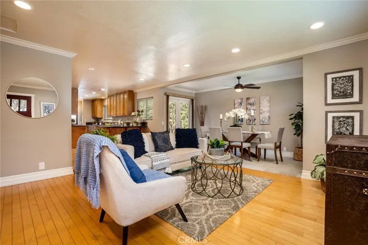 122 Adams Avenue, Huntington Beach, California 92648