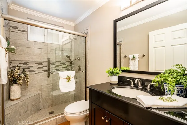 122 Adams Avenue, Huntington Beach, California 92648
