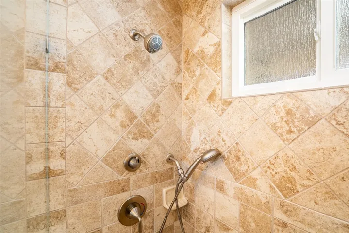122 Adams Avenue, Huntington Beach, California 92648