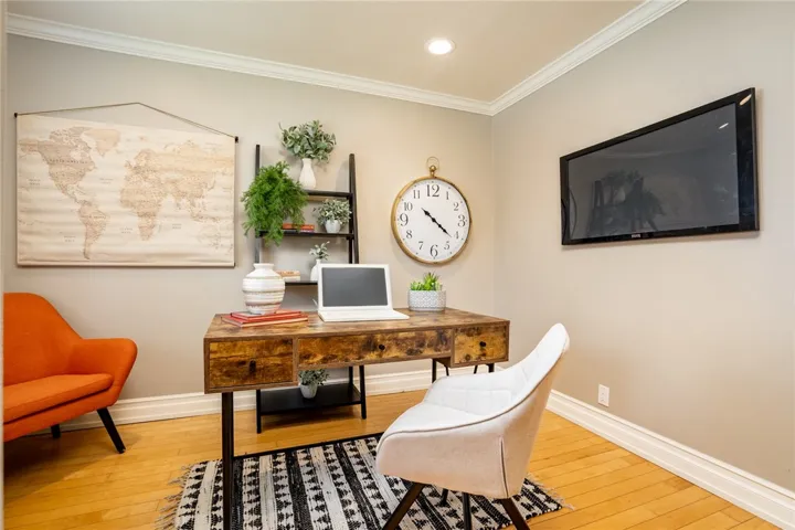 122 Adams Avenue, Huntington Beach, California 92648