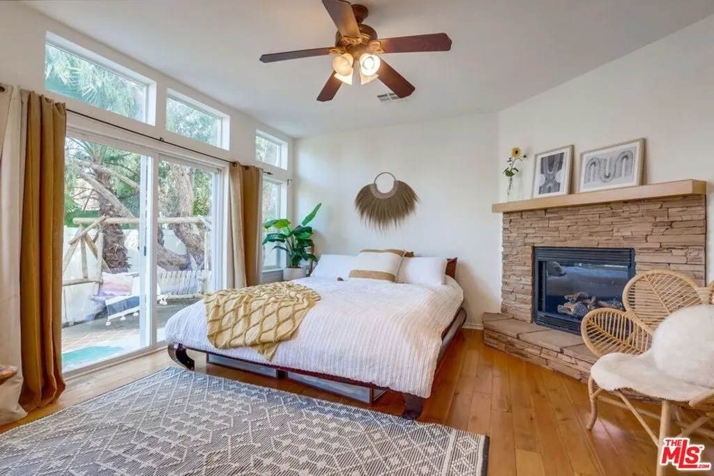 199 Cherokee, California home-pic-15