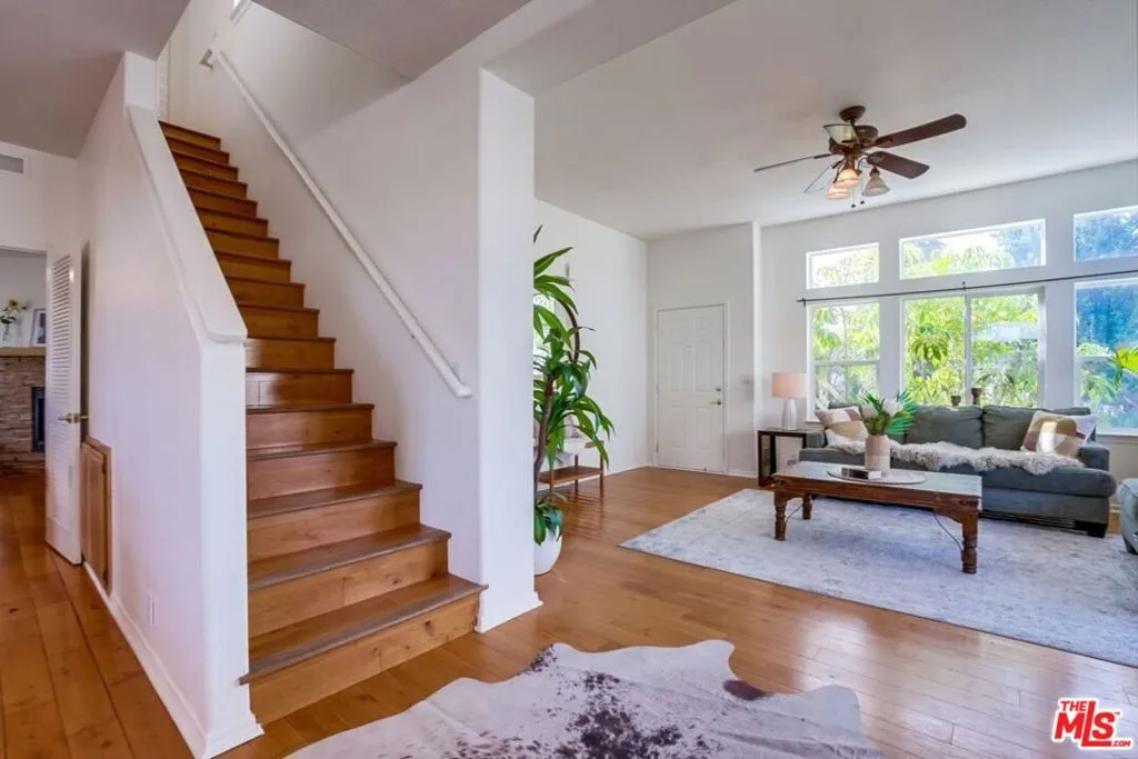 199 Cherokee, California home-pic-17