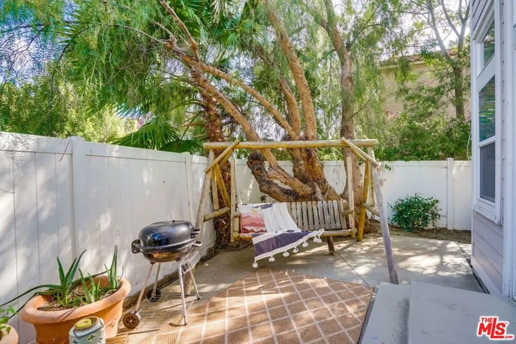 199 Cherokee, California home-pic-18