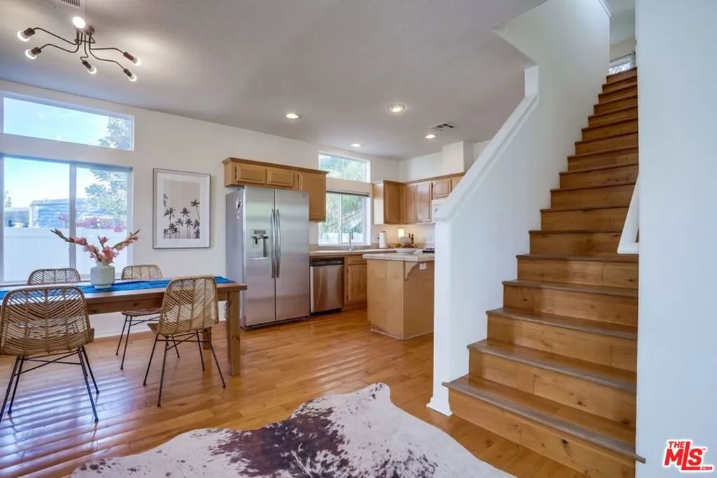 199 Cherokee, California home-pic-10