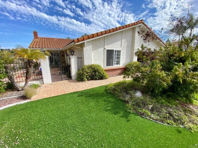 2164 Calle Buena Ventura, Oceanside, California 92056