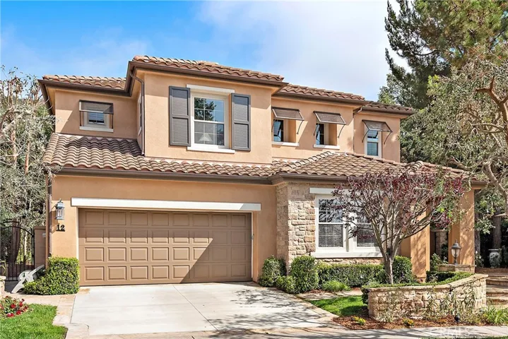 Beautiful curb appeal!