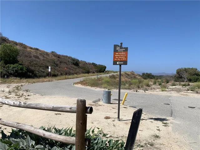Just out the Vittoria gate you can take the trails to highest point in San Clemente and to beach