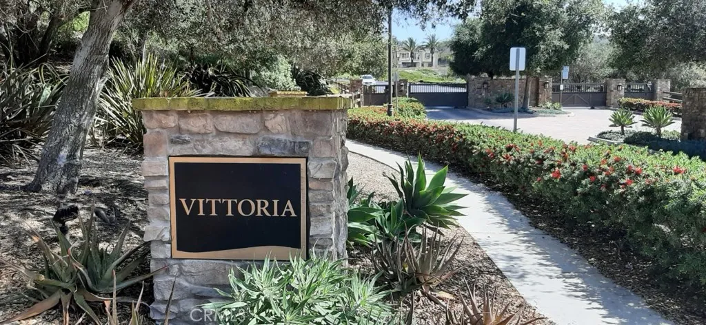 Great gated neighborhood!
