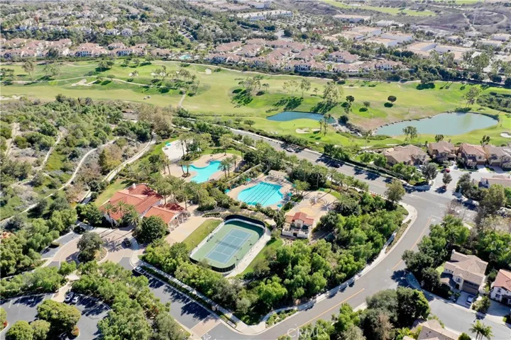 Close to golf, pools and other community amenities