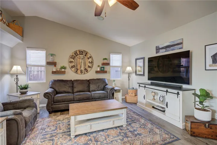 818 Jessica Place, Nipomo, California 93444