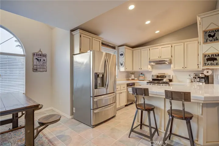 818 Jessica Place, Nipomo, California 93444