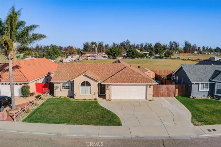 818 Jessica Place, Nipomo, California 93444