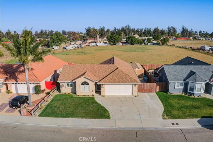 818 Jessica Place, Nipomo, California 93444
