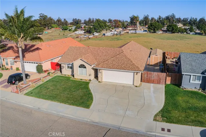 818 Jessica Place, Nipomo, California 93444