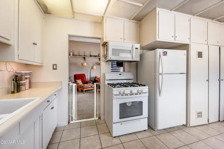 51 and 53 Geneive St  -  HsHProd-25