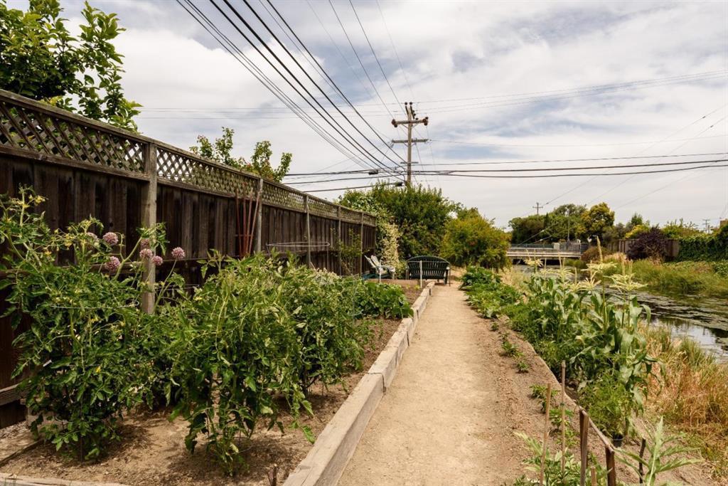 1440 Lodi Avenue, California home-pic-6