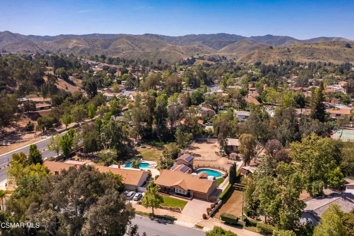 922 Carefree Dr Simi Valley-76