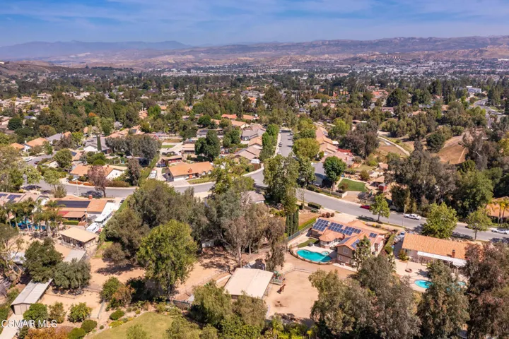 922 Carefree Dr Simi Valley-74
