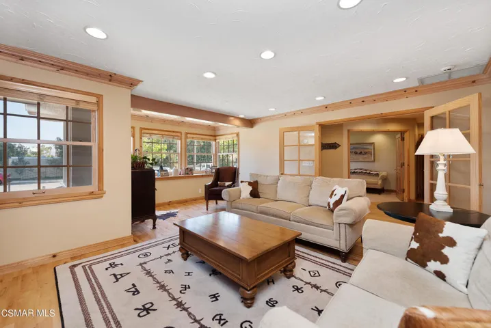 922 Carefree Dr Simi Valley-12