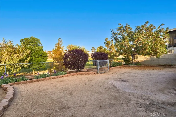 13931 Arrowhead Drive, Victorville, California 92395