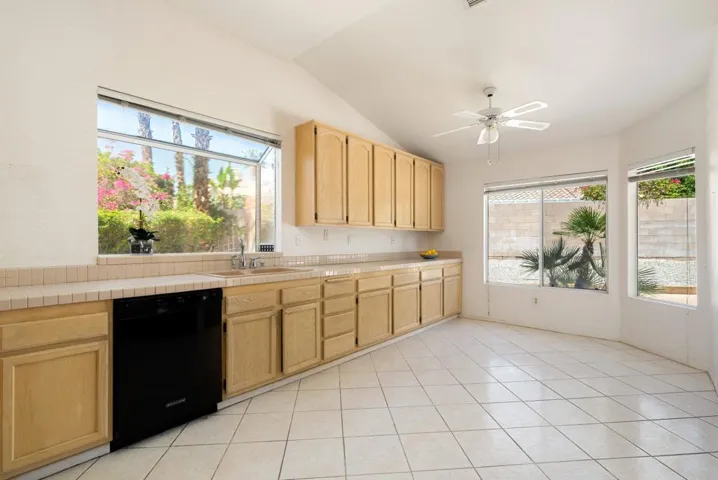 28-web-or-mls-JKEasySt_2022_028
